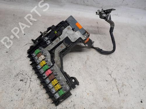 Used Fuse box CITROËN C4 II (NC_) 1.6 BlueHDi 120 (120 hp) 30327631