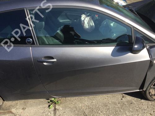 Used Right front door Right front door 37091179 37091179