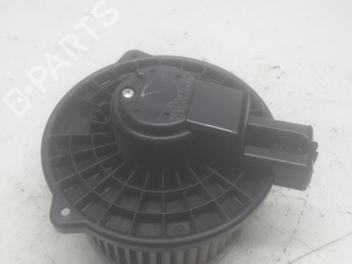 Used Heater blower motor MAZDA 2 (DE_, DH_) 1.3 (DE3FS) (86 hp) 11710485