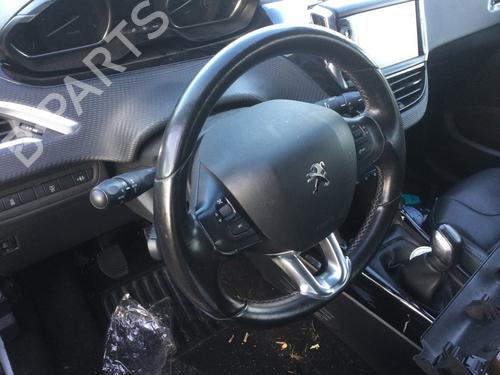 Lenkrad für Lenkrad PEUGEOT 2008 I (CU_) 1.2 VTi (82 hp) 35987840 35987840