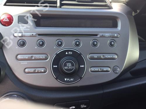Used Radio HONDA JAZZ III (GE_, GG_, GP_, ZA_) 1.2 (GG1) (90 hp) 13945400