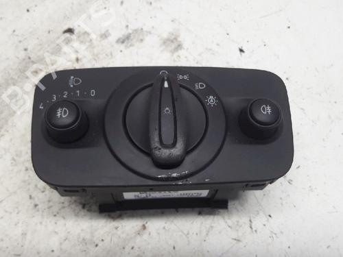 Forlygtekontakt FORD FIESTA VI (CB1, CCN) 1.25 (82 hp) 11073605