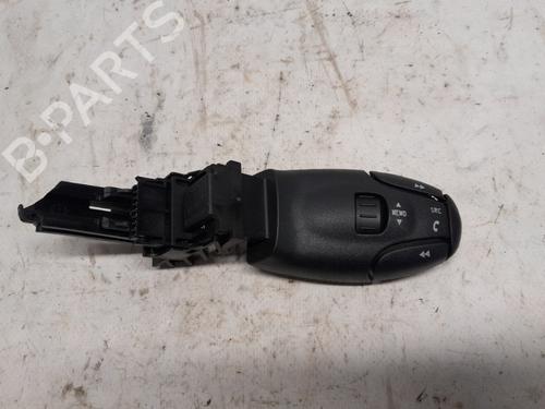 Commandes au volant PEUGEOT 308 CC (4B_) 2.0 HDi (4BRHRH, 4BRHRJ) (136 hp) 32035840