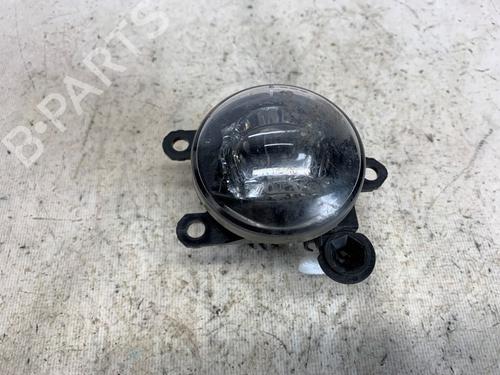 right-front-fog-light-volvo-xc40-536-2017-40023744 main image
