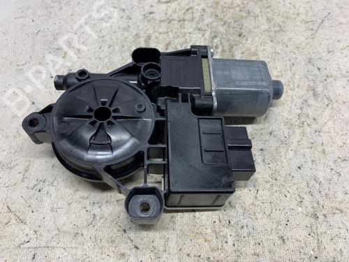 Electronic module SKODA OCTAVIA III Combi (5E5, 5E6) 2.0 TDI RS | BP39413988M83 - Image 2