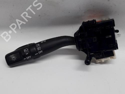 Used Headlight switch TOYOTA COROLLA Verso (ZER_, ZZE12_, R1_) 1.8 (ZNR11_, ZNR11R) (129 hp) 11071229