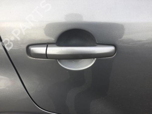 Used Rear right exterior door handle Rear right exterior door handle 39413927 39413927