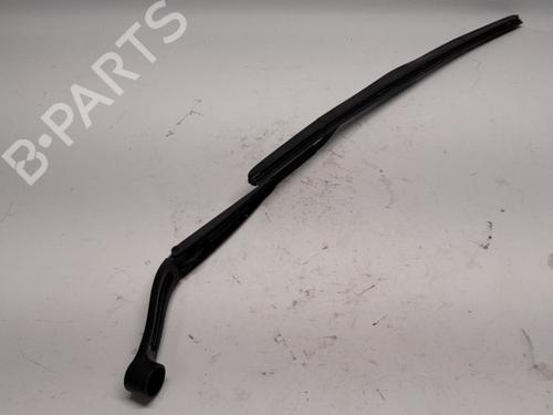 Used Front windshield wiper arm SUZUKI VITARA (LY) 1.4 Hybrid (Mild Hybrid) AllGrip (APK414) (129 hp) 15828396
