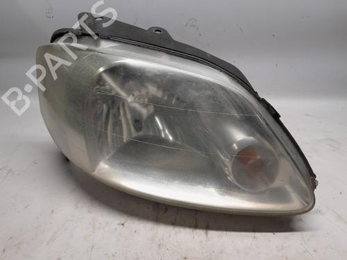 Used Right headlight VW FOX Hatchback (5Z1, 5Z3, 5Z4) 1.2 (55 hp) 31260817