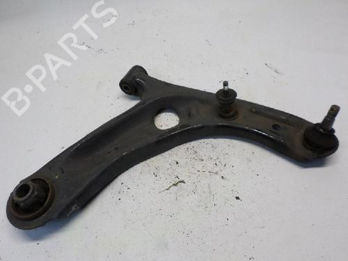 Used Right front suspension arm CITROËN C1 (PM_, PN_) 1.0 (68 hp) 11065752