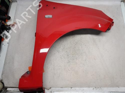 Używane Błotnik przedni prawy RENAULT TWINGO II (CN0_) 1.2 16V (CN04, CN0B) (75 hp) 30378752