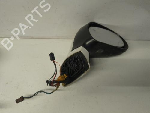 Used Right mirror Right mirror 32714286 32714286