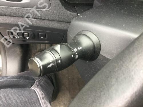 Used Steering column stalk Steering column stalk RENAULT LAGUNA III Grandtour (KT0/1) 2.0 16V (KT0F, KT0W) (140 hp) 32174476 32174476
