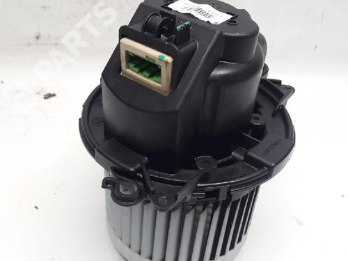 heater-blower-motor-dacia-sandero-ii-10-sce-75-b8jc-b8jd-5p3730100-272107379r-272102798r-2012-11070629 main image