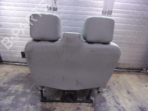 Right front seat OPEL VIVARO A Van (X83) 1.9 DTI (F7) | BP13151782C16 