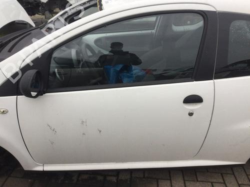Used Left front door CITROËN C1 (PM_, PN_) 1.0 (68 hp) 23250639