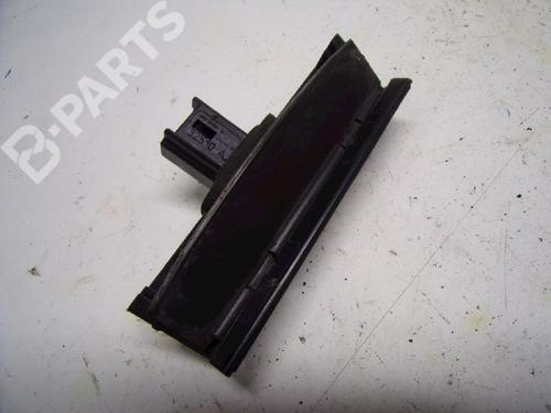 Used Tailgate handle Tailgate handle PEUGEOT 308 SW I (4E_, 4H_) 1.6 16V (120 hp) 11067409 11067409