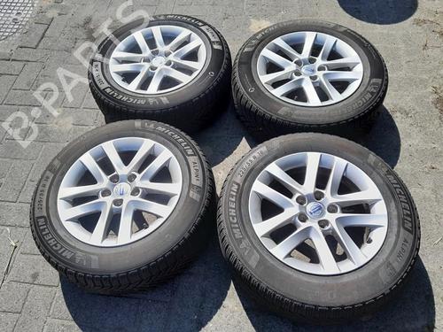 Used Wheel set Wheel set VOLVO V70 III (135) D4 AWD (181 hp) 29190276 29190276
