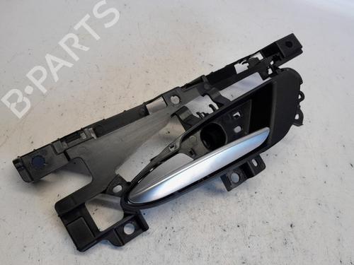 rear-left-exterior-door-handle-alfa-romeo-giulia-952_-20-q4-952aca45-952aca25-490595-y0010762-2015-19516313 main image