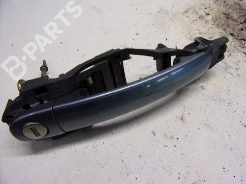 Used Front left exterior door handle Front left exterior door handle SEAT TOLEDO III (5P2) 1.6 (102 hp) 11067326 11067326