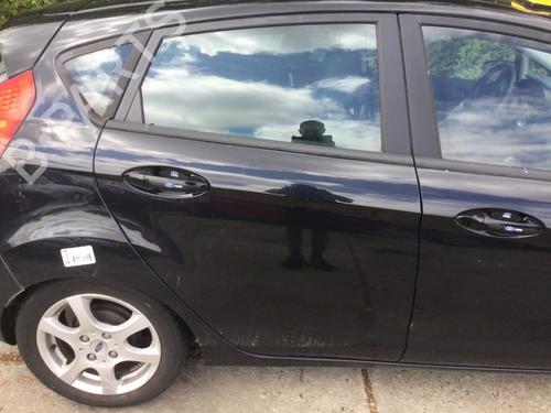 Used Right rear door Right rear door 37724882 37724882