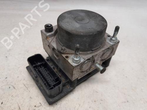Used ABS pump FIAT GRANDE PUNTO (199_) 1.4 (199AXB11, 199AXB1A, 199BXB1A, 199AXL1A) (77 hp) 30327585