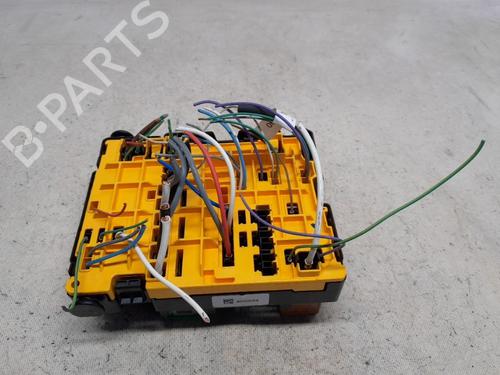Used Fuse box CITROËN C4 CACTUS 1.6 BlueHDi 100 (99 hp) 30085375