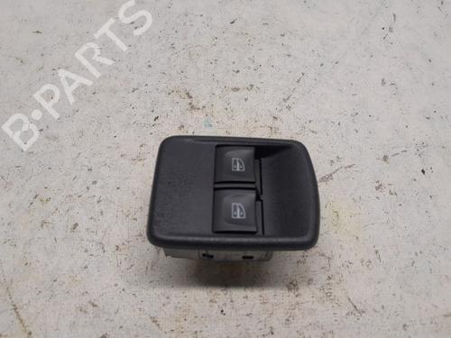 Used Switch DACIA SANDERO II TCe 90 (B8M1, B8MA, B8AC) (90 hp) 21056305