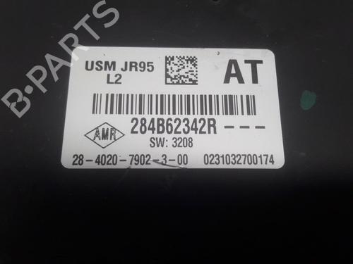 Fuse box RENAULT SCÉNIC III (JZ0/1_) 2.0 dCi (JZ0Y, JZ26) | BP11080596E1 