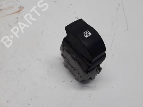 Used Switch RENAULT SCÉNIC II (JM0/1_) 2.0 (JM05, JM0U, JM1N, JM1U, JM2V) (135 hp) 11071634