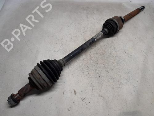 Used Right front driveshaft PEUGEOT 3008 II SUV (MC_, MR_, MJ_, M4_) 1.2 THP/ PureTech 130 (MRHNSM, MRHNSU, MRHNSJ, MRHNYW,... (131 hp) 31028513