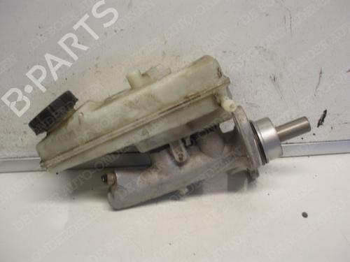 Brake master cylinder RENAULT MEGANE II (BM0/1_, CM0/1_) 1.6 16V (BM0C, CM0C) | BP11136084M77 