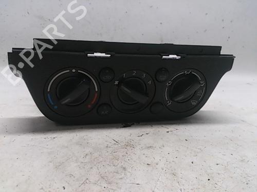 Used Climate control Climate control SUZUKI SWIFT III (MZ, EZ) 1.3 DDiS (RS413D) (69 hp) 11068839 11068839