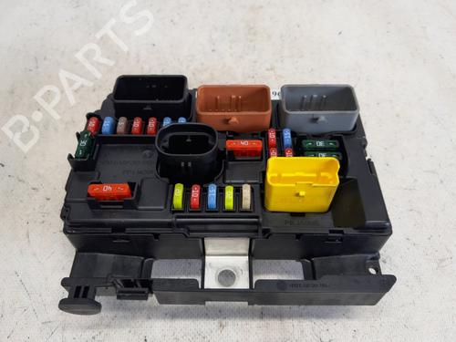 Used Fuse box CITROËN C3 II (SC_) 1.6 HDi (92 hp) 29738839
