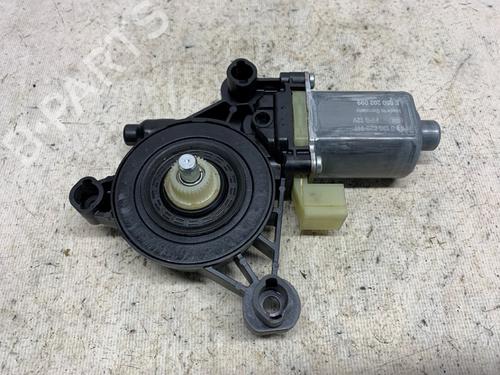 Used Electronic module Electronic module AUDI A3 Sportback (8VA, 8VF) 1.4 TFSI e-tron (204 hp) 40023832 40023832