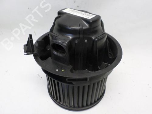 Used Heater blower motor PEUGEOT 207 (WA_, WC_) 1.4 16V (88 hp) 11065632