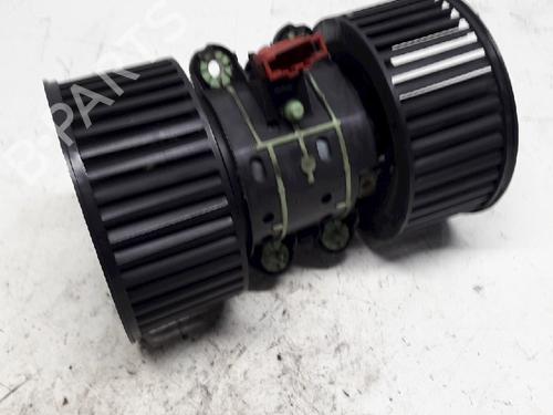 Used Heater blower motor Heater blower motor RENAULT MEGANE III Hatchback (BZ0/1_, B3_) 1.5 dCi (BZ09, BZ0D, BZ1W, BZ29, BZ14) (110 hp) 11069569 11069569