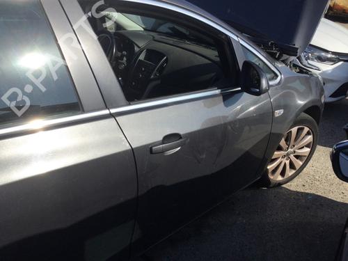Used Right front door Right front door OPEL ASTRA J Sports Tourer (P10) 1.4 Turbo (35) (140 hp) 40023892 40023892