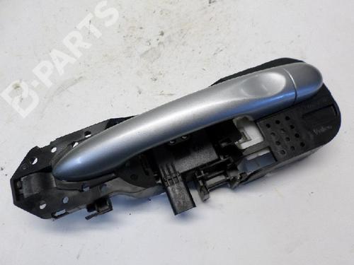 Used Rear left exterior door handle Rear left exterior door handle RENAULT MEGANE III Hatchback (BZ0/1_, B3_) 1.6 16V (BZ1B, BZ1H) (110 hp) 11065001 11065001