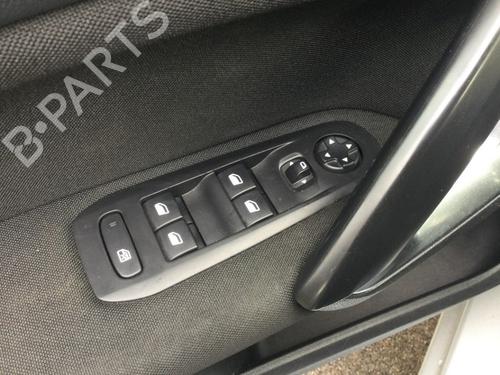 Used Switch PEUGEOT 308 SW II (LC_, LJ_, LR_, LX_, L4_) 1.6 HDi / BlueHDi 115 (LCBHXM, LCBHXT) (115 hp) 30399107