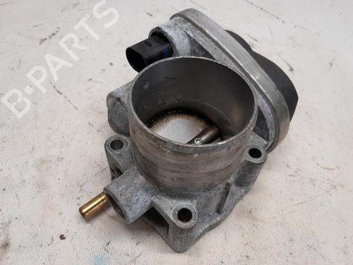 Used Throttle body RENAULT SCÉNIC II (JM0/1_) 2.0 (JM05, JM0U, JM1N, JM1U, JM2V) (135 hp) 25620446