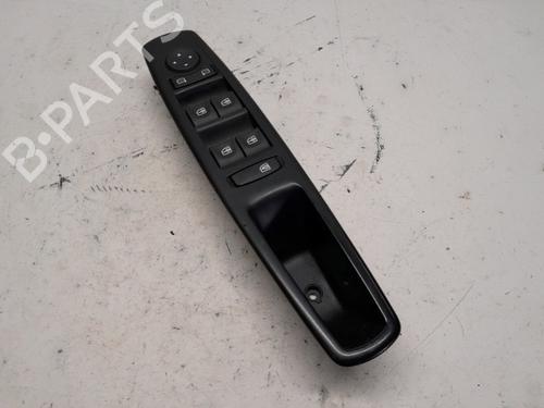 Used Switch RENAULT SCÉNIC III (JZ0/1_) 1.4 16V (JZ0F, JZ1V) (131 hp) 18853029