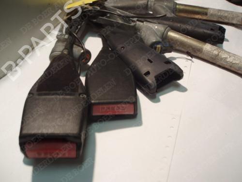 Used Rear left seatbelt RENAULT ESPACE IV (JK0/1_) 2.2 dCi (JK0H) (150 hp) 11064004