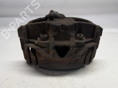 Używane Zacisk hamulca przedniego prawego Zacisk hamulca przedniego prawego VOLVO V70 III (135) 2.0 T (203 hp) 34042373 34042373