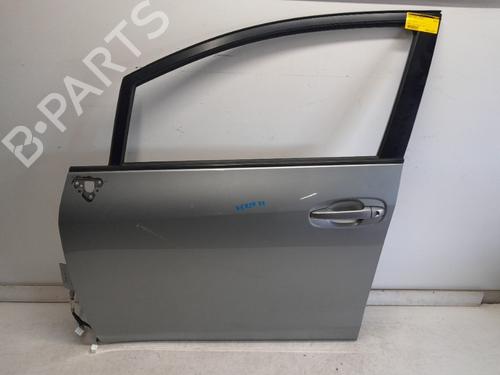Used Left front door Left front door 37091261 37091261