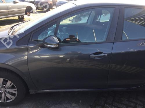 Used Left front door PEUGEOT 208 I (CA_, CC_) 1.2 VTI 82 (82 hp) 25901865