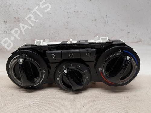 Used Climate control PEUGEOT 208 I (CA_, CC_) 1.6 HDi / BlueHDi 75 (75 hp) 30498805