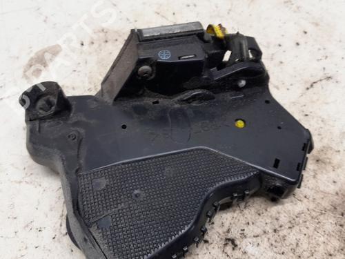 Used Front left lock Front left lock 13155584 13155584