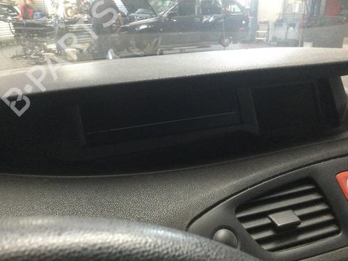 Pantalla multifuncion RENAULT SCÉNIC III (JZ0/1_) 1.5 dCi (106 hp) 30830834