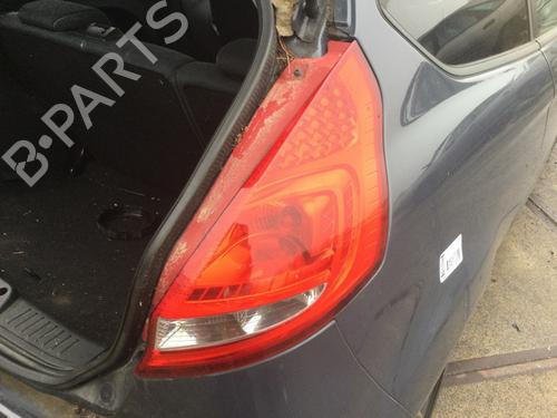 Used Right taillight FORD FIESTA VI (CB1, CCN) 1.6 TDCi (95 hp) 21117597